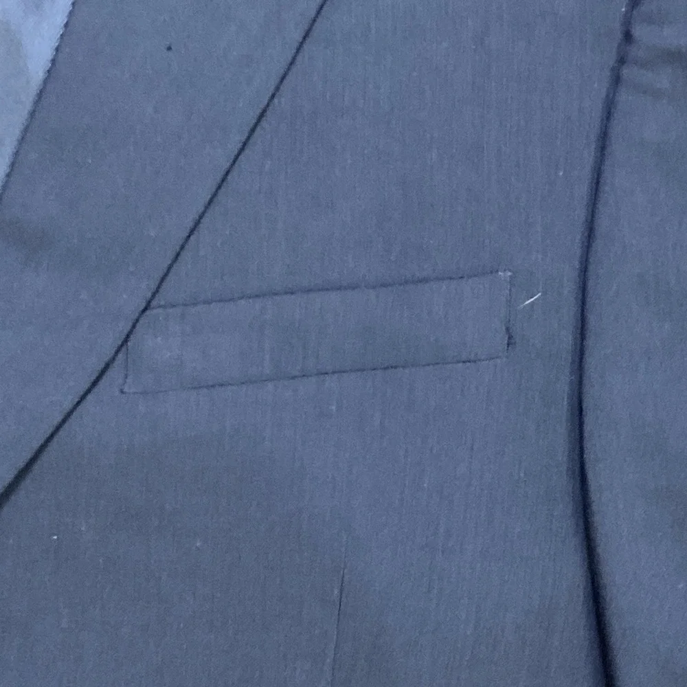Joseph & Feiss Navy Blazer Jacket Men's 42R 100% Wool Quiet Luxury Preppy Sharp